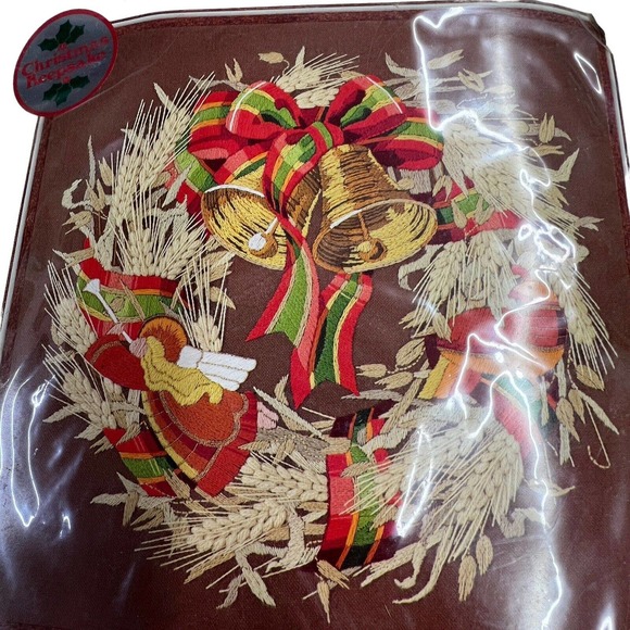 New 1978 Sunset Stitchery Natures Wreath Holiday Christmas Wall Hanging 16 x 16 - Picture 2 of 5